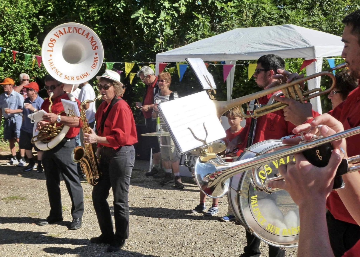 Animation musicale pendant une manifestation